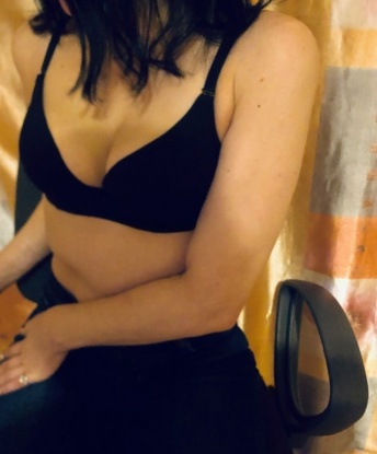 Анкета проститутки Олеся - город Камбилеевское, 27 лет, №13686